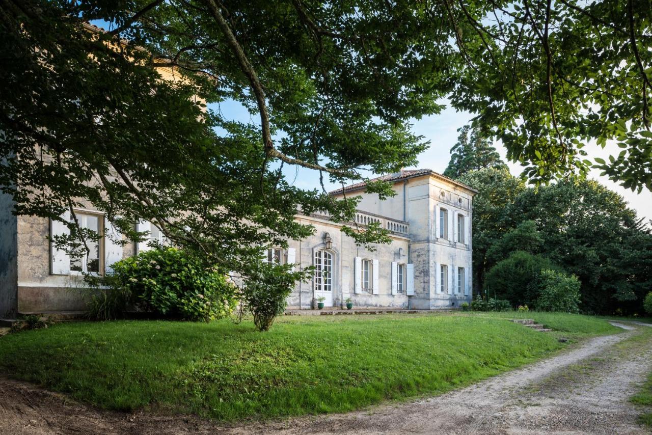 Chateau Le Mejean Pessac-sur-Dordogne Экстерьер фото